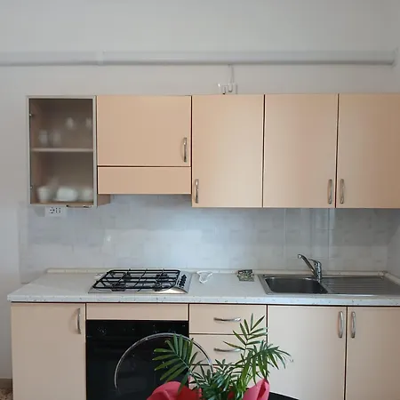 Cv006 - Cervia, Elegante Bilocale Con Aria Condizionata * Τσέρβια